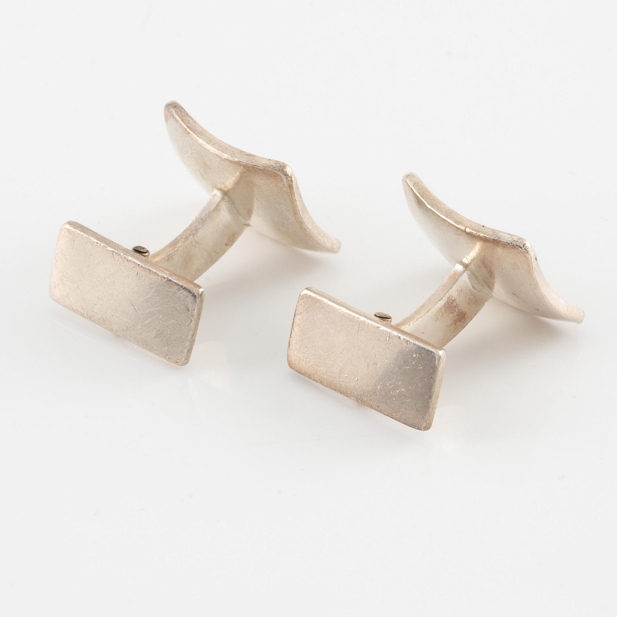 Cufflinks and shirt studs, three pairs, Högbergs, silver and gilded details.