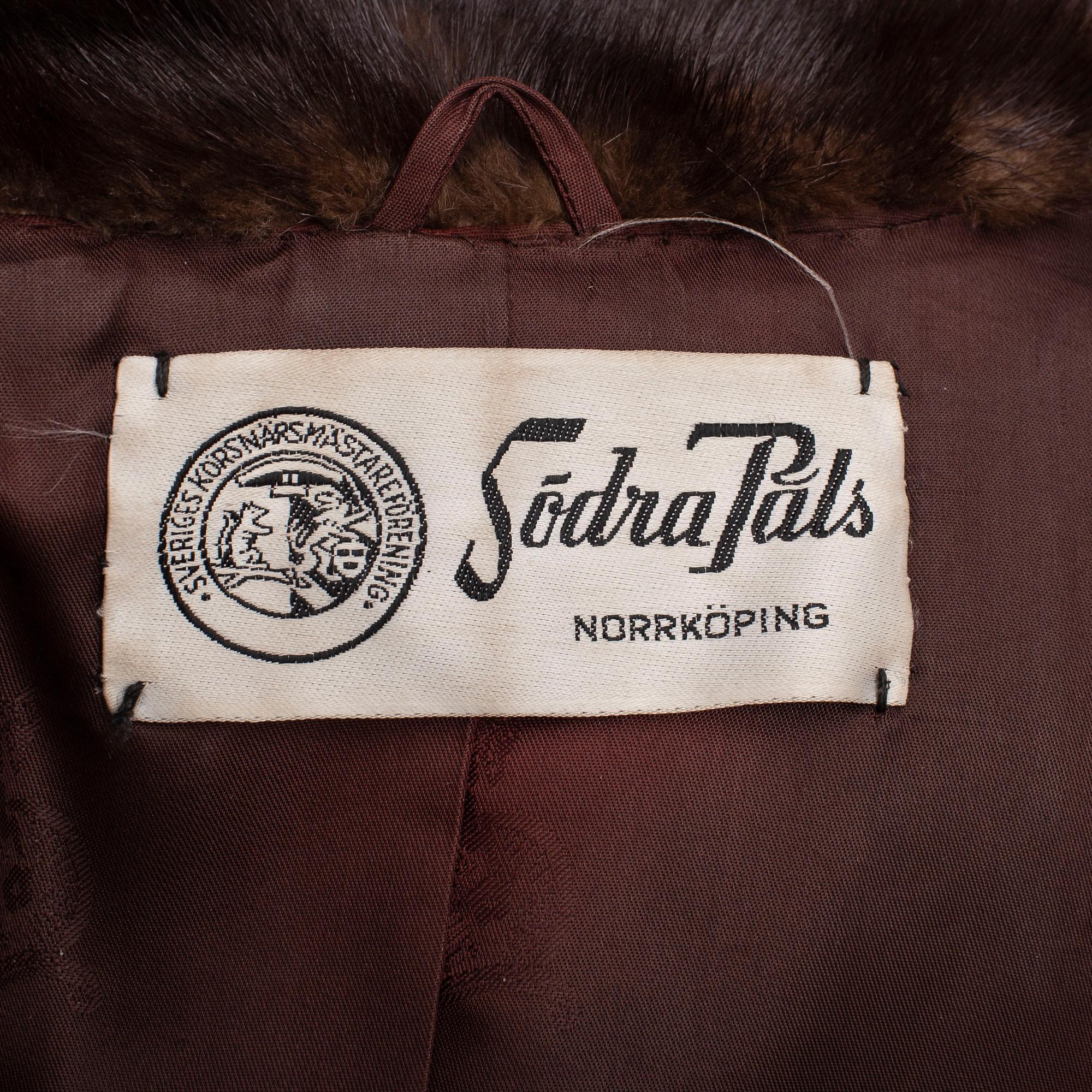 PÄLSJACKA, mink, Södra Päls, Norrköping. Storlek omkring M.