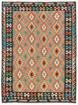 A kilim carpet, ca 251 x 188 cm.