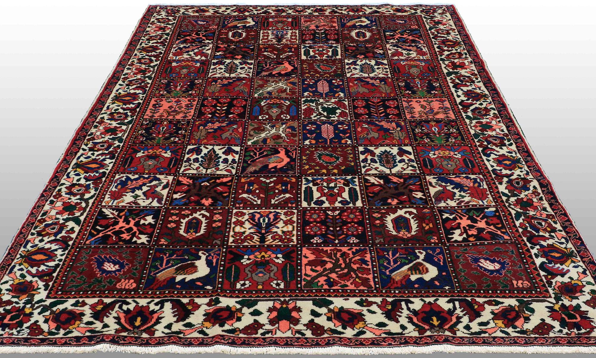 MATTA, Bakhtiari, ca 305 x 210 cm.