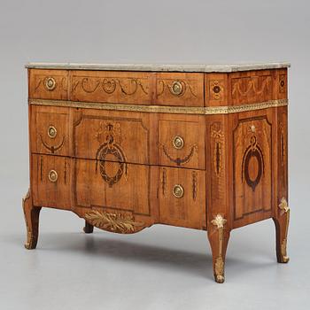 A Gustavian by Jonas Hultsten (master in Stockholm 1773-1794), not signed.