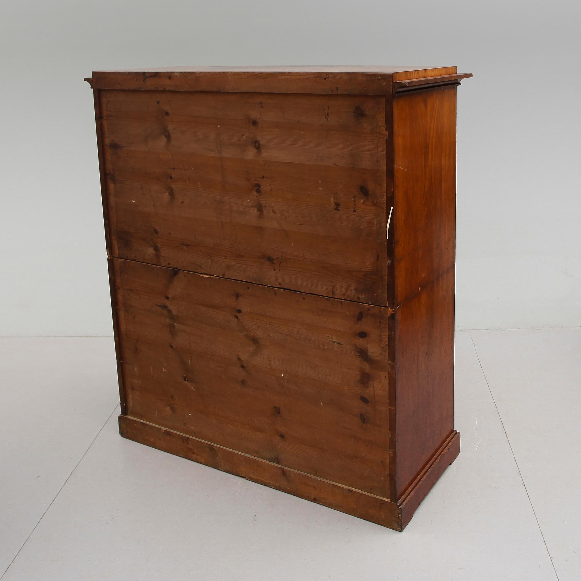 CHIFFONJÉ, empire, 1800-talets första hälft.