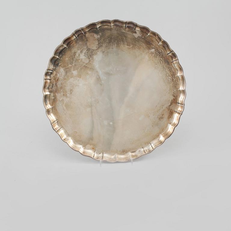 FAT, silver, C G Hallberg, Stockholm, 1947, vikt 1004 gram.