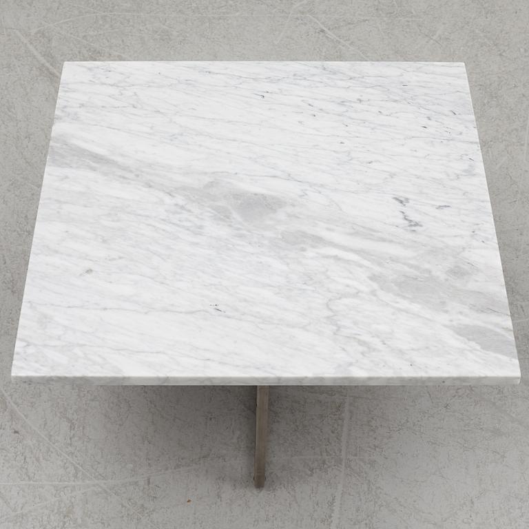 Coffee table, "Ninety", OX Denmarq, contemporary.