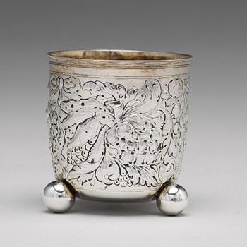 Georg Daniel Dürsch, bägare på kulfötter, silver, Nürnberg (verksam 1668-1721. Barock.