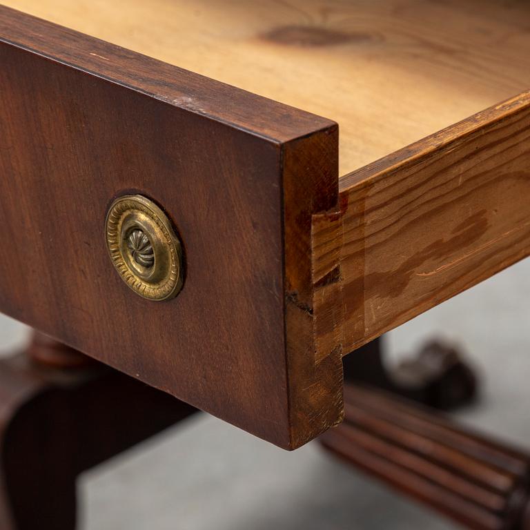 KLAFFBORD, Empire, stockholmsarbete, otydligt signerat och daterat 1833.