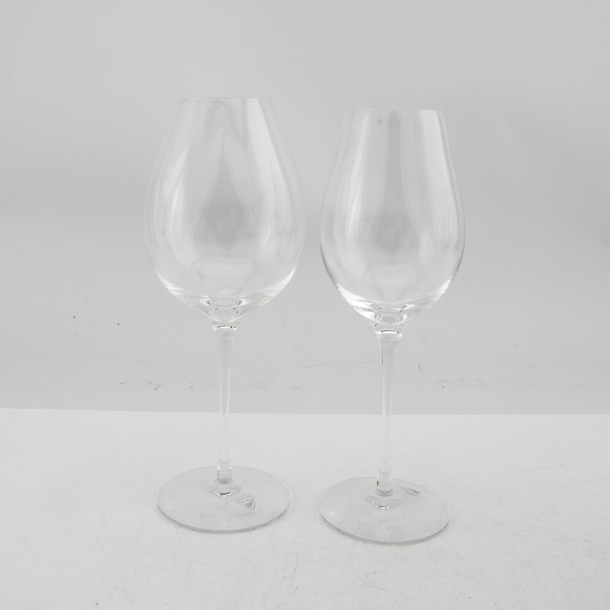 Erika Lagerbielke, glasservis 55 delar "Difference", Orrefors.