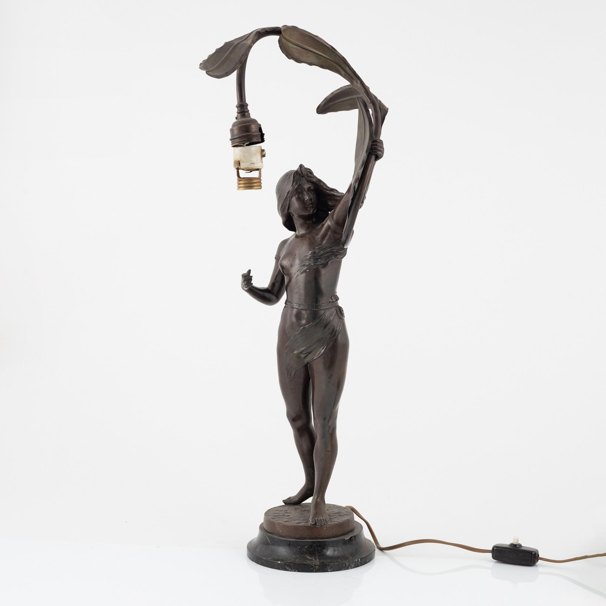 Bordslampa, 1900-talets första hälft.