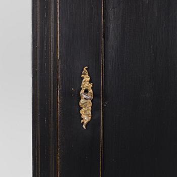 A late 1800s cabinet.