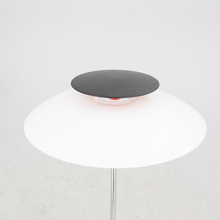 Poul Henningsen, floor lamp, "PH 80", Louis Poulsen, Denmark.
S.