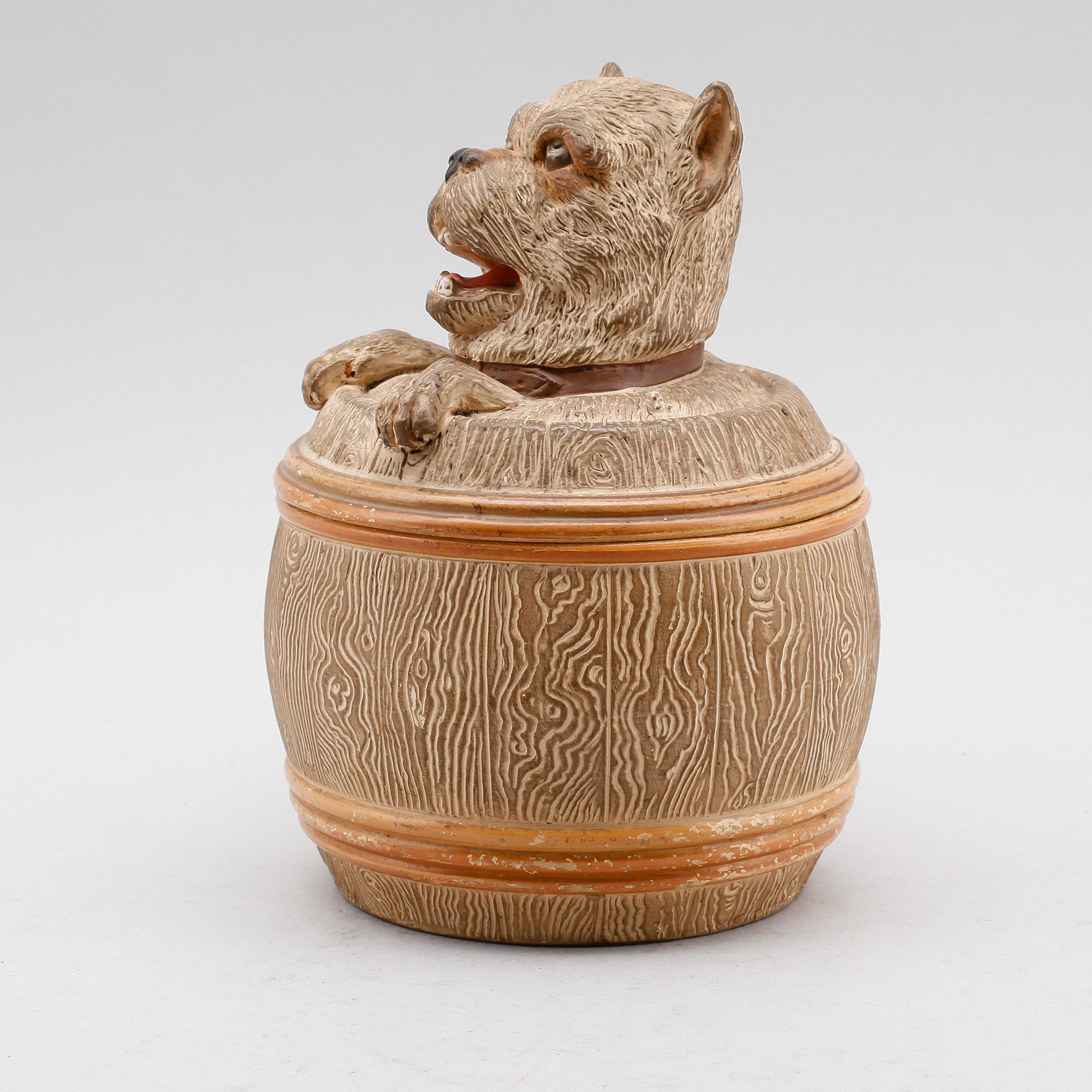 TOBAKSBURK, keramik, Johann Maresch, omkring år 1900.