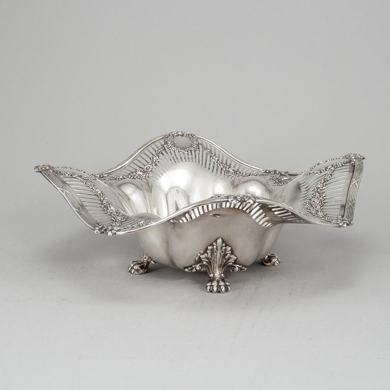 Tiffany & Co., brödkorg, silver. Louis XVI-stil.