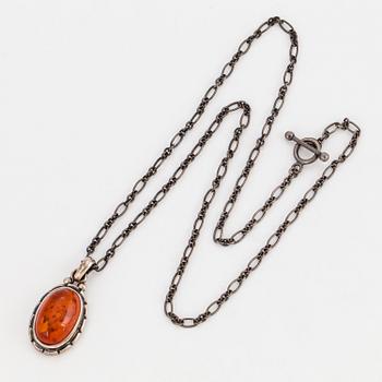 GEORG JENSEN, Pendant of the year 2001, with amber.