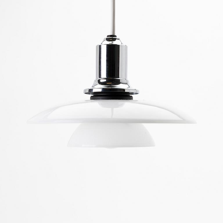 Poul Henningsen, taklampa, "PH 2/1", Louis Poulsen, Danmark.