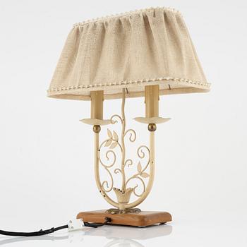 A Swedish Modern table lamp, 1940's/50's.