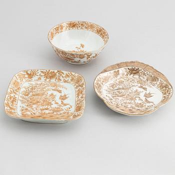 A 36-piece Canton tea service, Qing dynasty, second half of the 19th Century.
