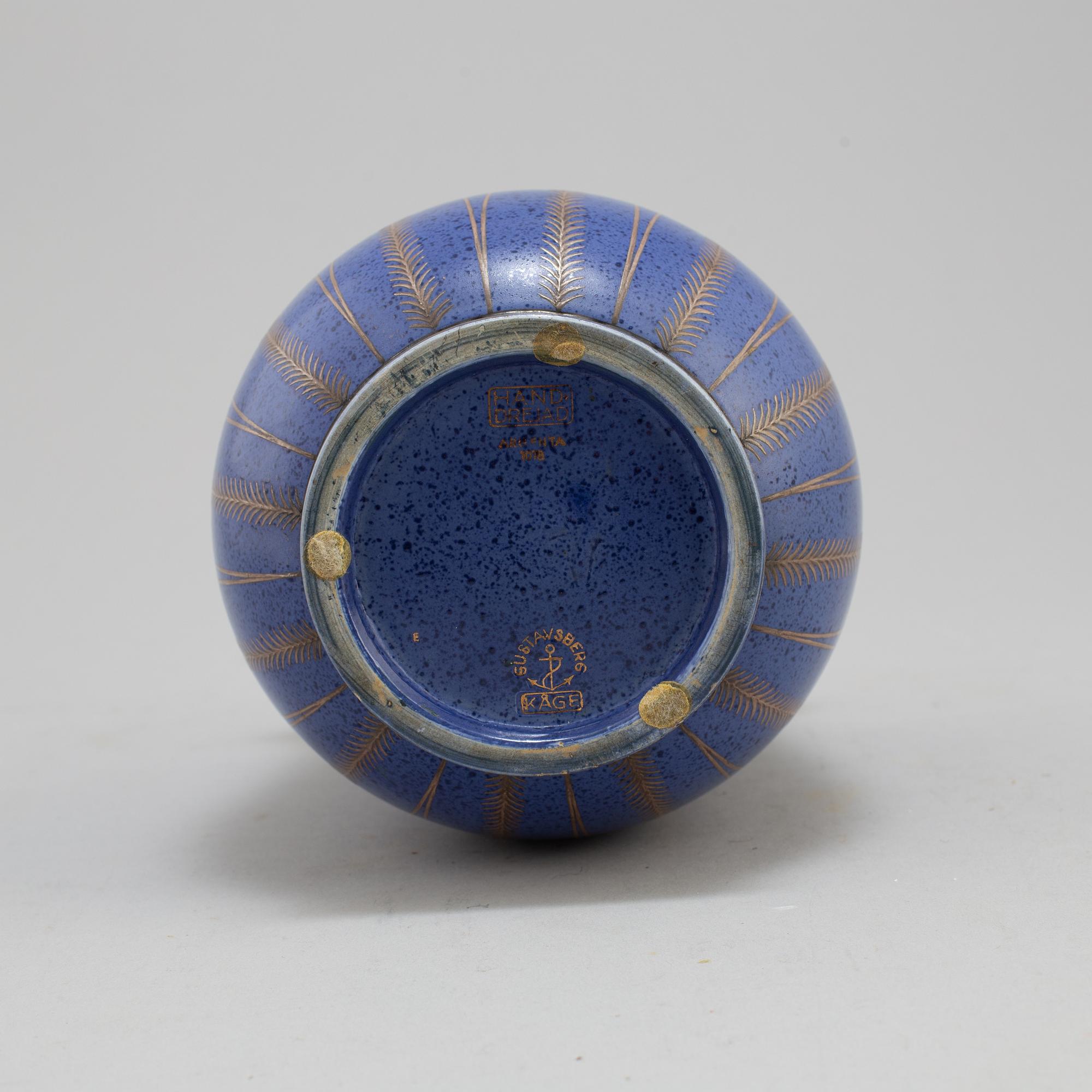 WILHELM KÅGE,  a stoneware vase, "Argenta", 1078, Gustavsberg.