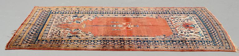 Matto, an antique silk Heriz, ca 166,5-170 cm x 116-120 cm.