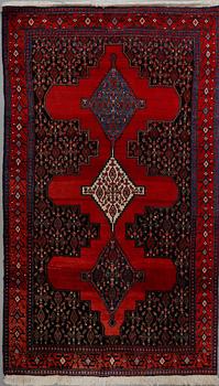 MATTA, Senneh, old, ca 235x140 cm.