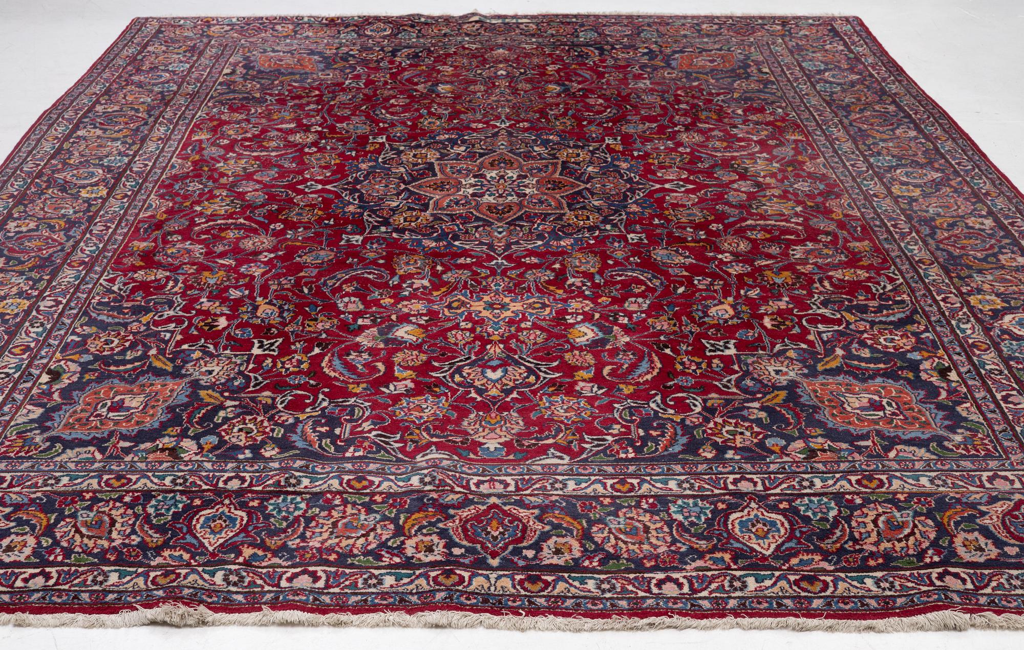 Rug, Keshan, signed, approx. 385 x 300 cm.
