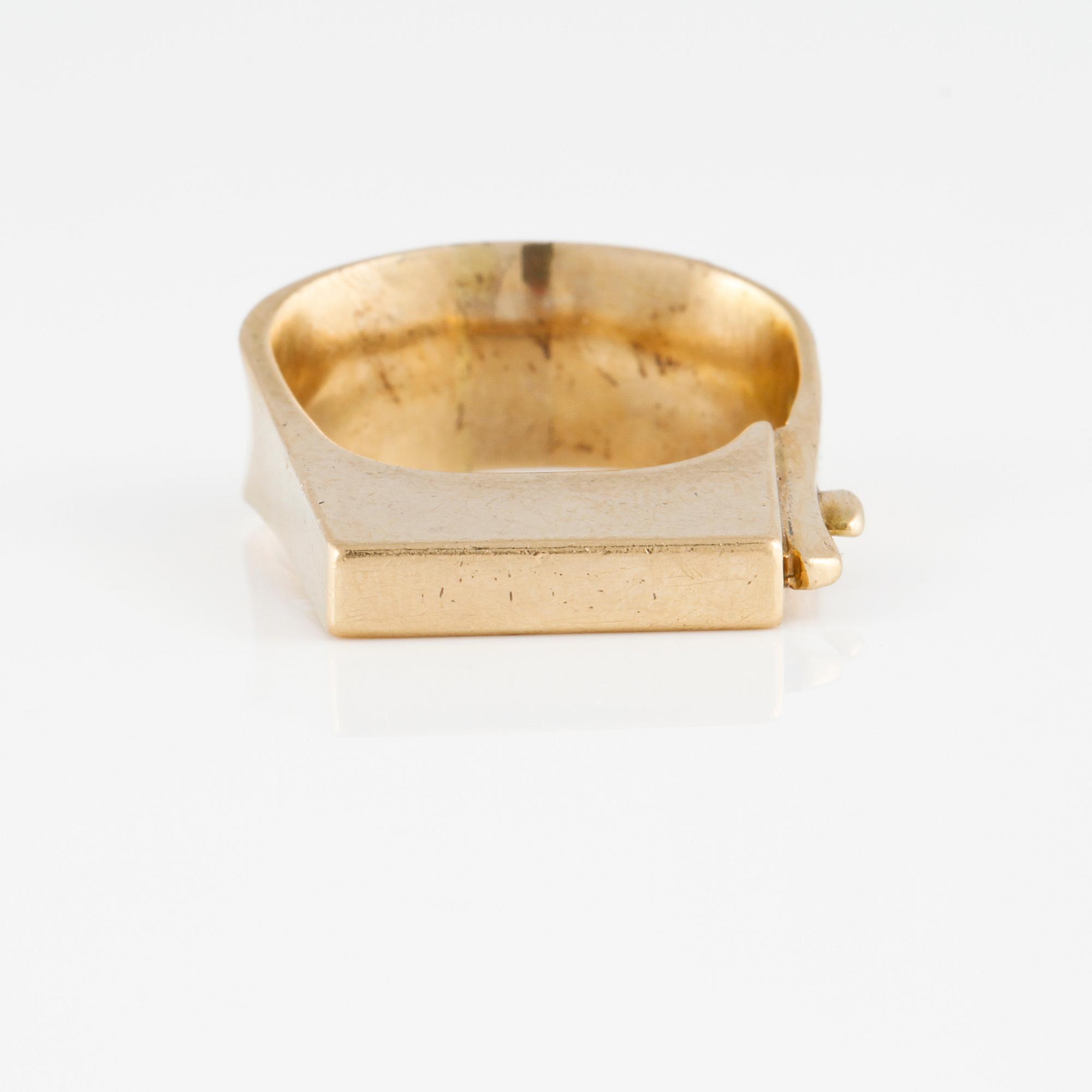 RING, 18K, Torun Bülow-Hübe för Georg Jensen. Vikt 12,2 gram.
