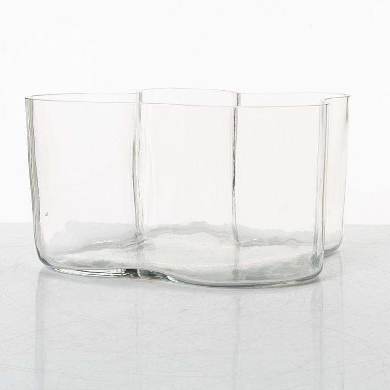 Alvar Aalto, a model 3031 glass vase, Iittala, Finland, second half of the 20th century.