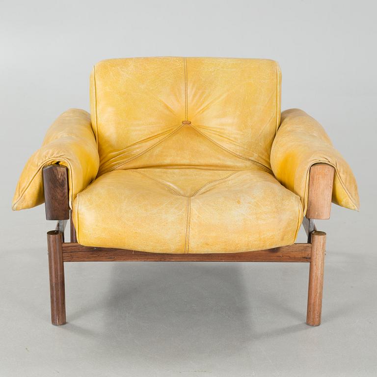 A 1970s sofa and armchair by Percival Lafer for Lafer MP, Brazil. CITES-certificate.