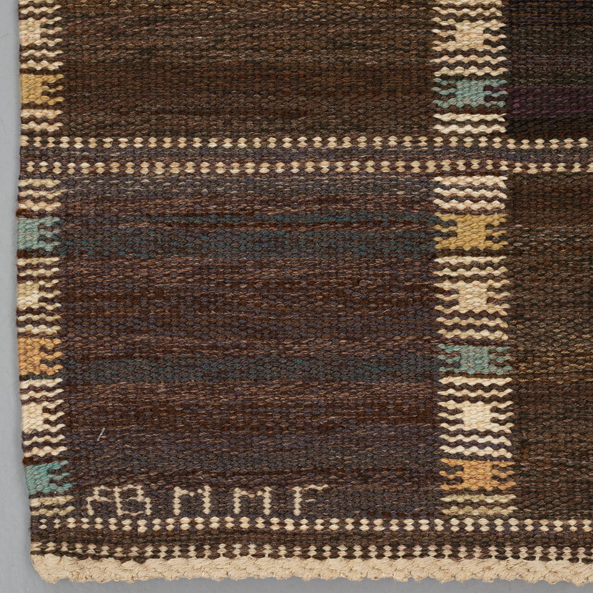 Barbro Nilsson, Matto, "Falurutan mörk", flat weave, ca 278 x 198-202 cm, signed AB MMF BN.