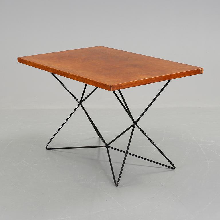 BORD/SOFFBORD/STÅBORD, Modell A2 "Trehöjdsbordet", Bengt Johan Gullberg.1950-tal.