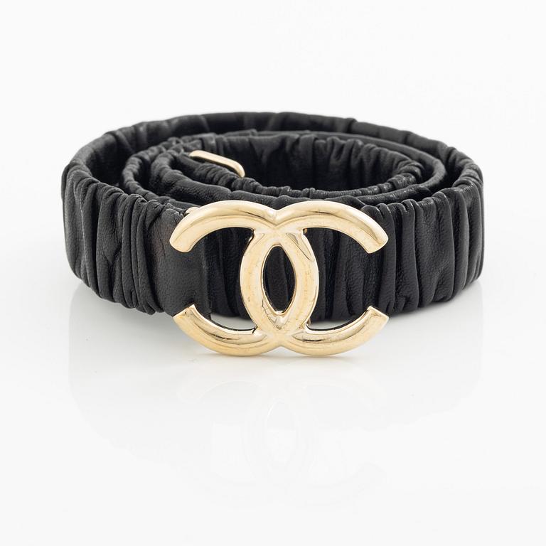 Chanel, skärp, storlek 70/28.