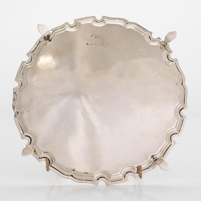 Salver, sterlingsilver, Boodle & Dunthorne, Liverpool, årsstämpel London 1929.