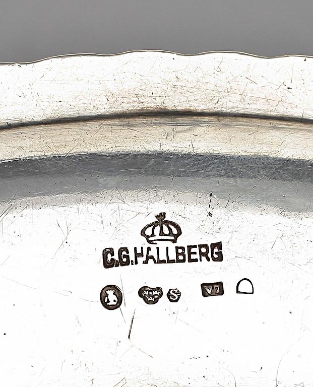 FAT, 4 st, silver, bla C G Hallberg, Stockholm, 1900-talets första hälft. Totalvikt ca 2248 g.