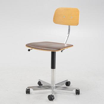 Jørgen Rasmussen, a 'Kevi 2533' office chair, Engelbrechts/Montana, Danmark.