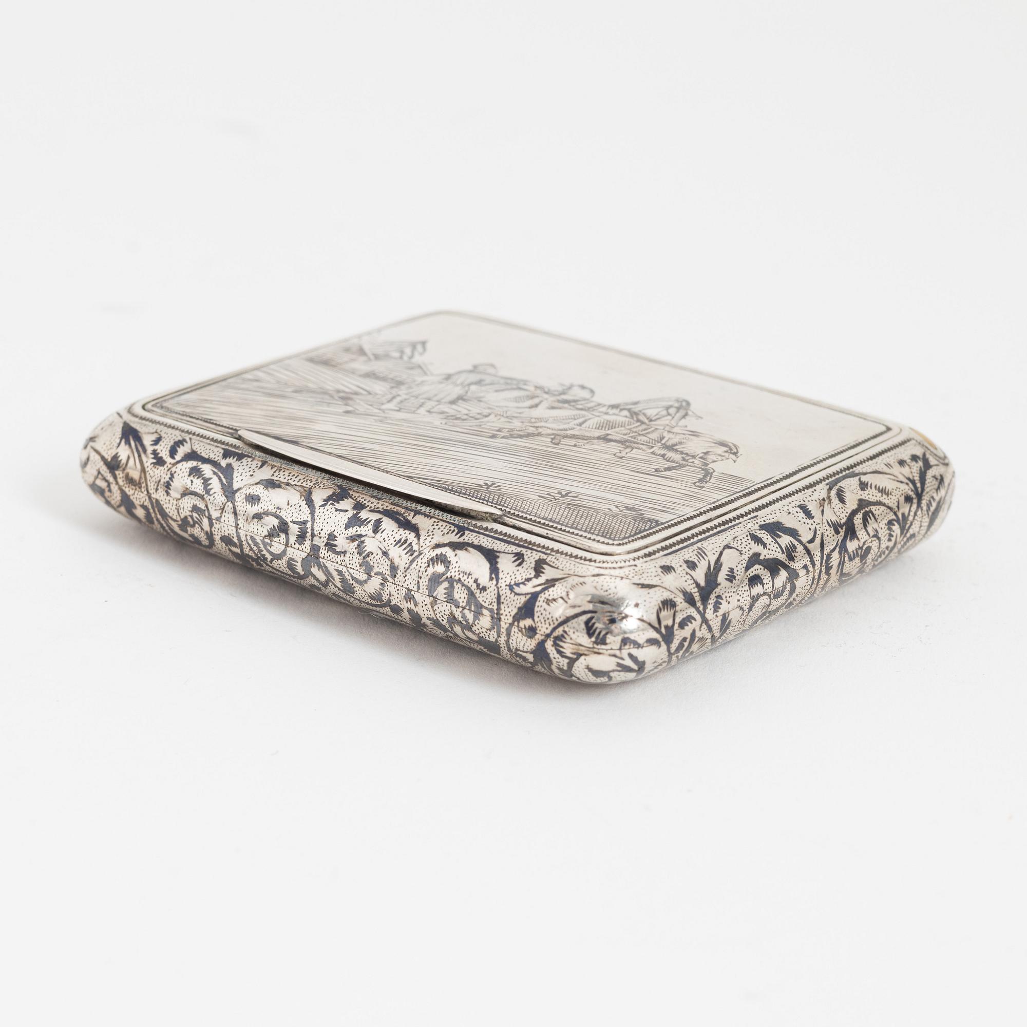 A Russian silver niello box, Moscow 1890.