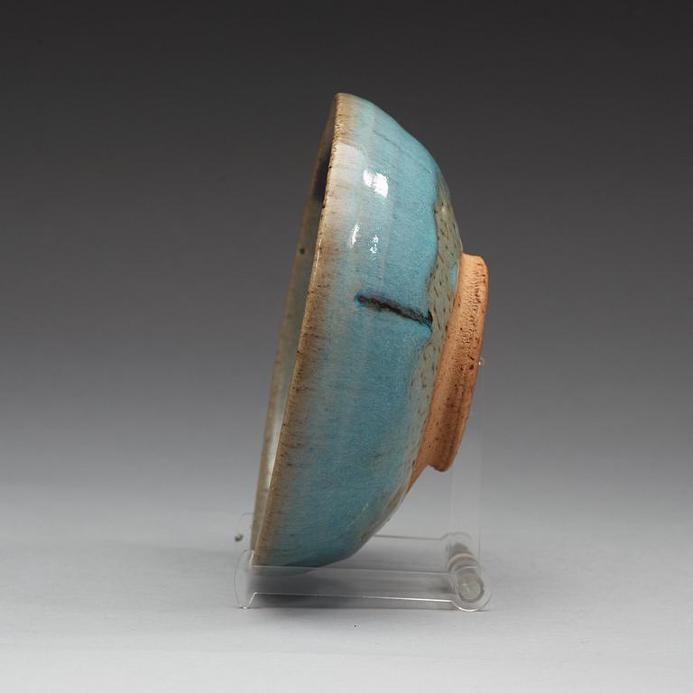 A Junglazed bowl, Song/Yuan dynasty.