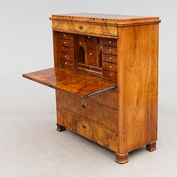 CHIFFONJÉ, 1800-talets andra hälft.