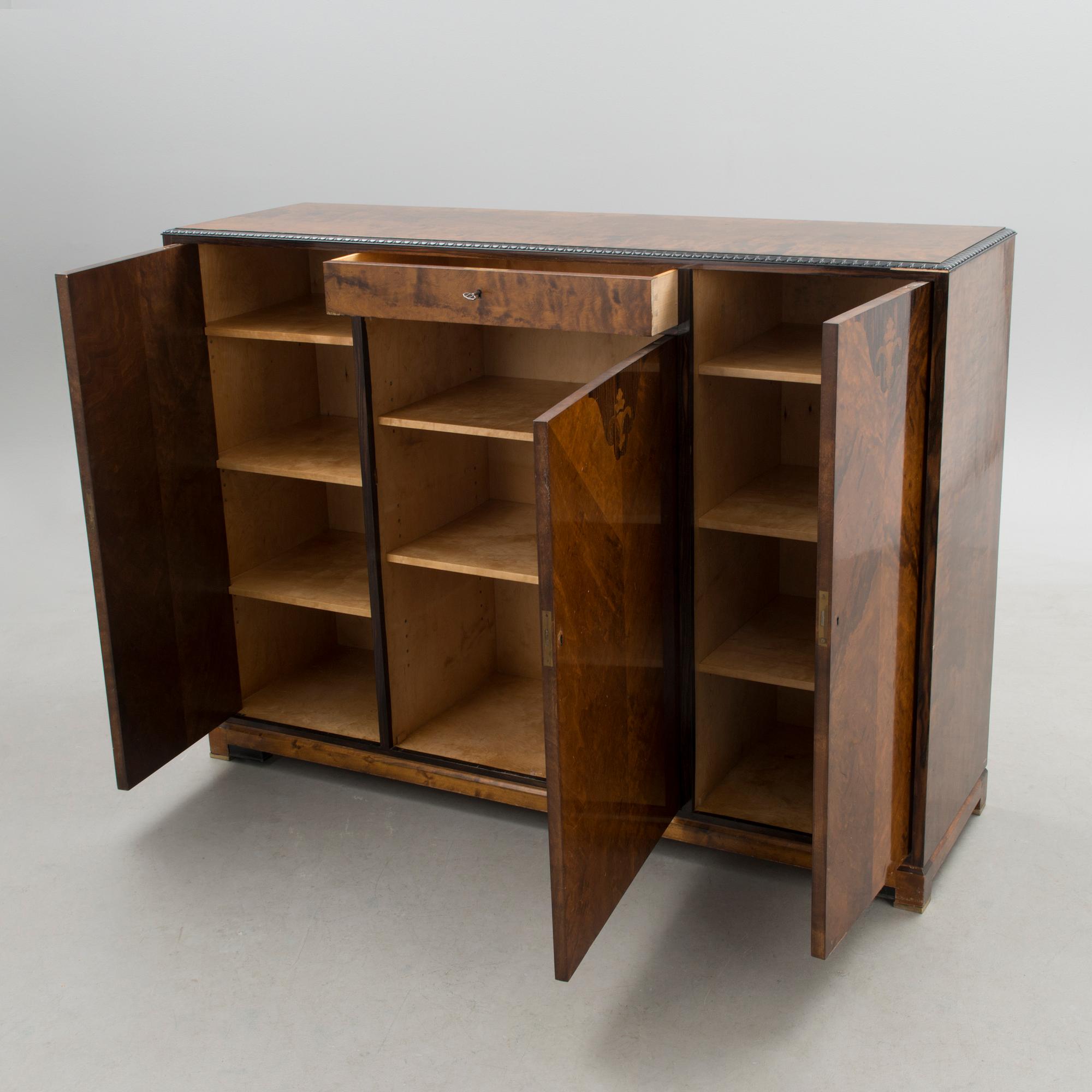 SIDEBOARD, 1930s-40s.
