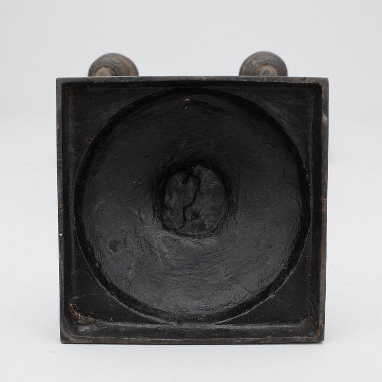 LÄSLJUSSTAKE, senempire, 1800-tal, gjutjärn.
