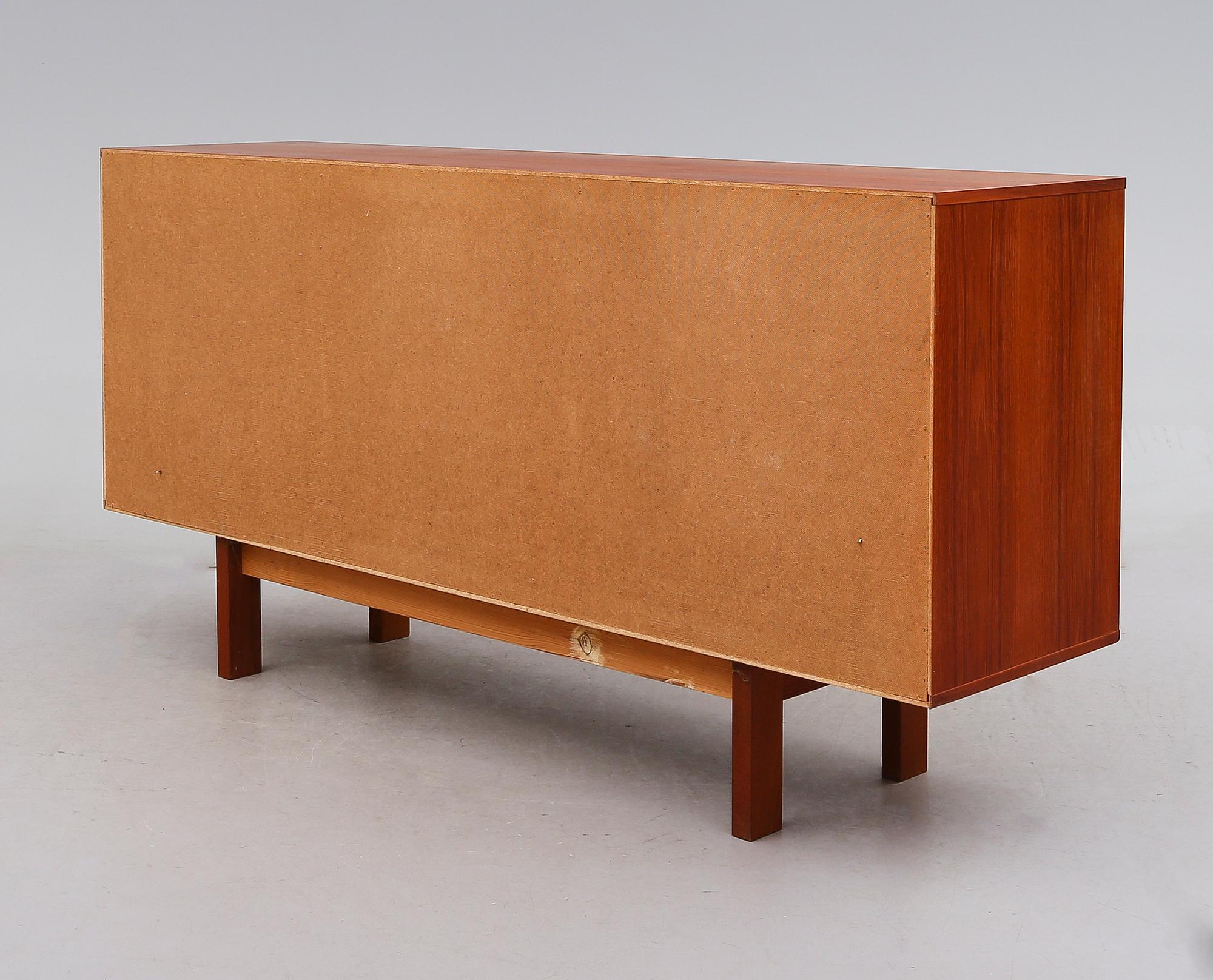 SIDEBOARD, 1900-talets andra hälft.