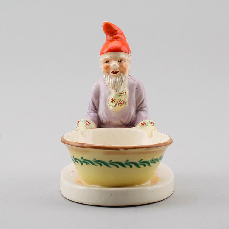 TOMTESKÅL, porslin, 1900-talets första hälft.