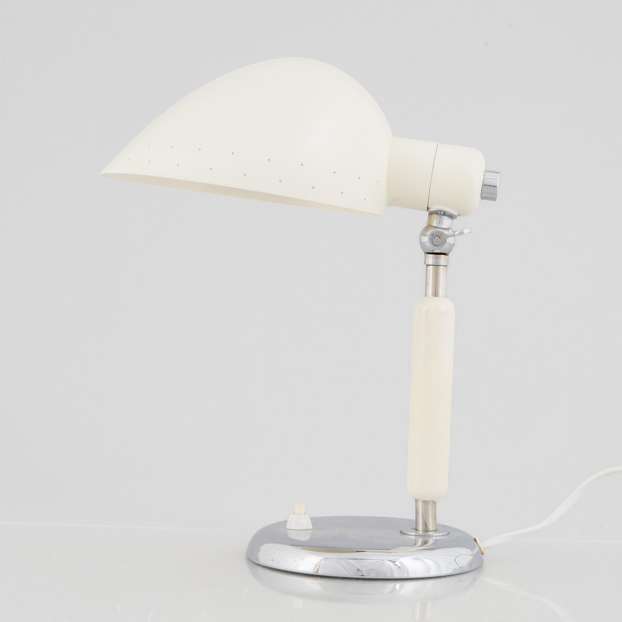 Harald Notini, table lamp, model "15358" Arvid Böhlmarks Lampfabrik, 1930s.