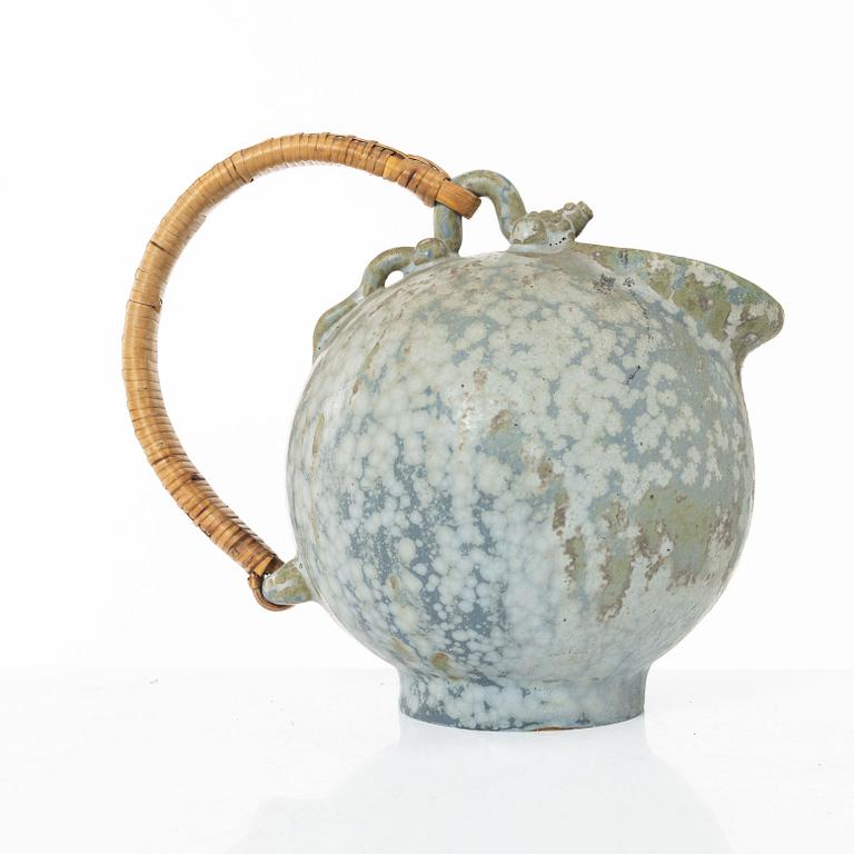 Arne Bang, a stoneware jug, model 151, own workshop, Fensmark, Denmark, 1930s-50s.