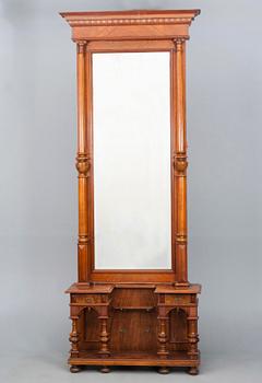 SPEGEL med KONSOLBORD, renässansstil, 1800-talets slut.