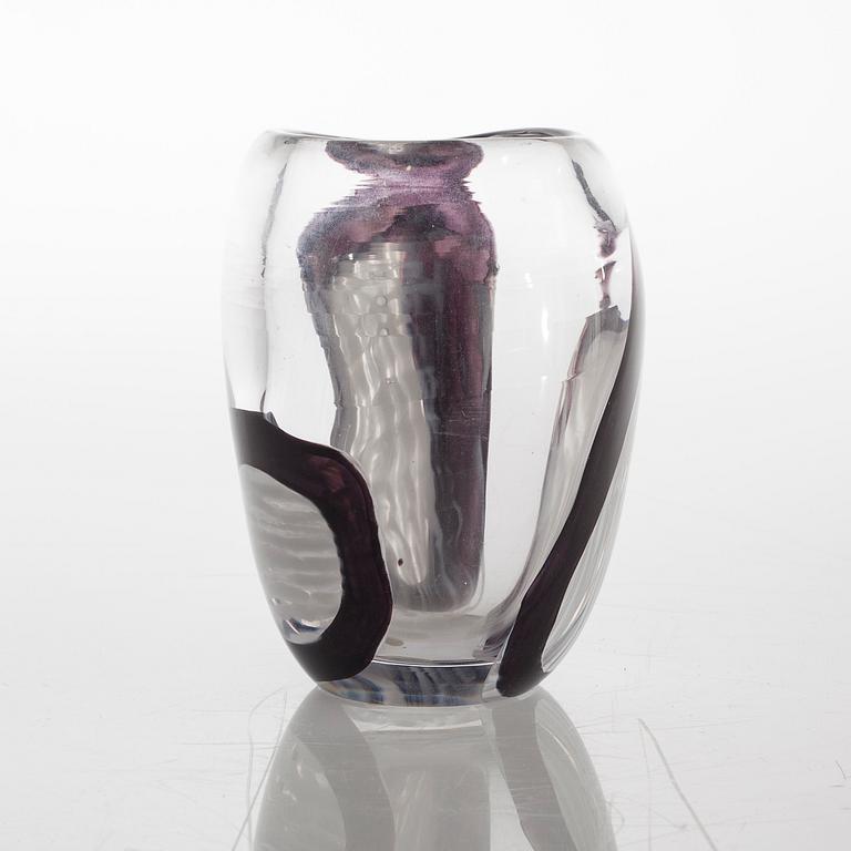 A signed glass vase by Anna Forsling.