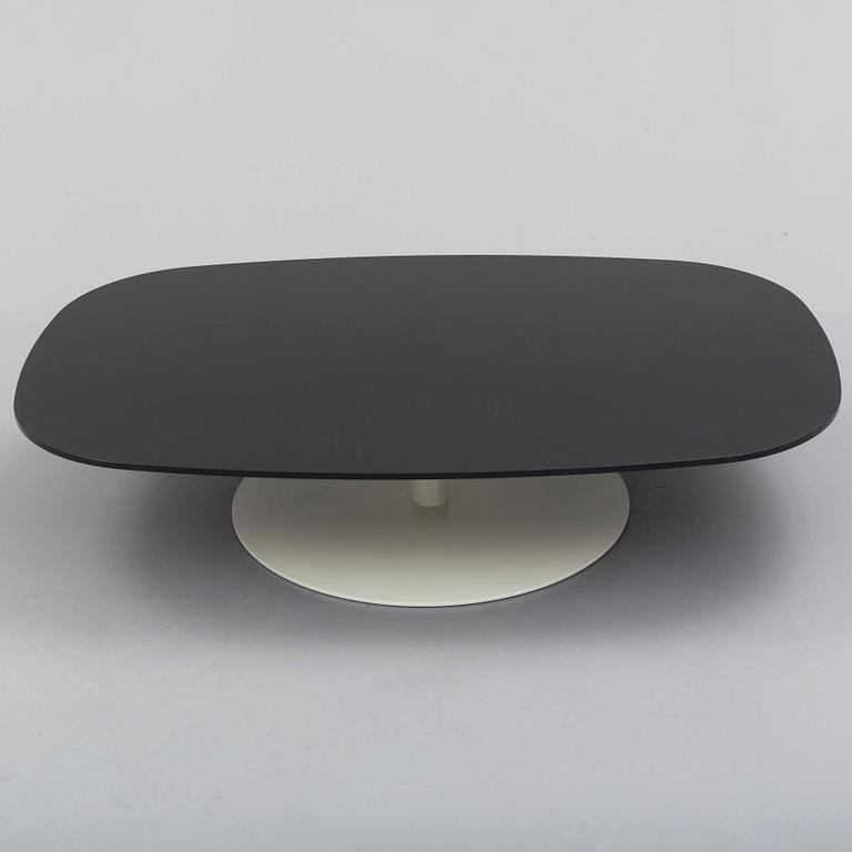 A 2008 model PL502 coffee table by Piero Lissoni for Fritz Hansen.