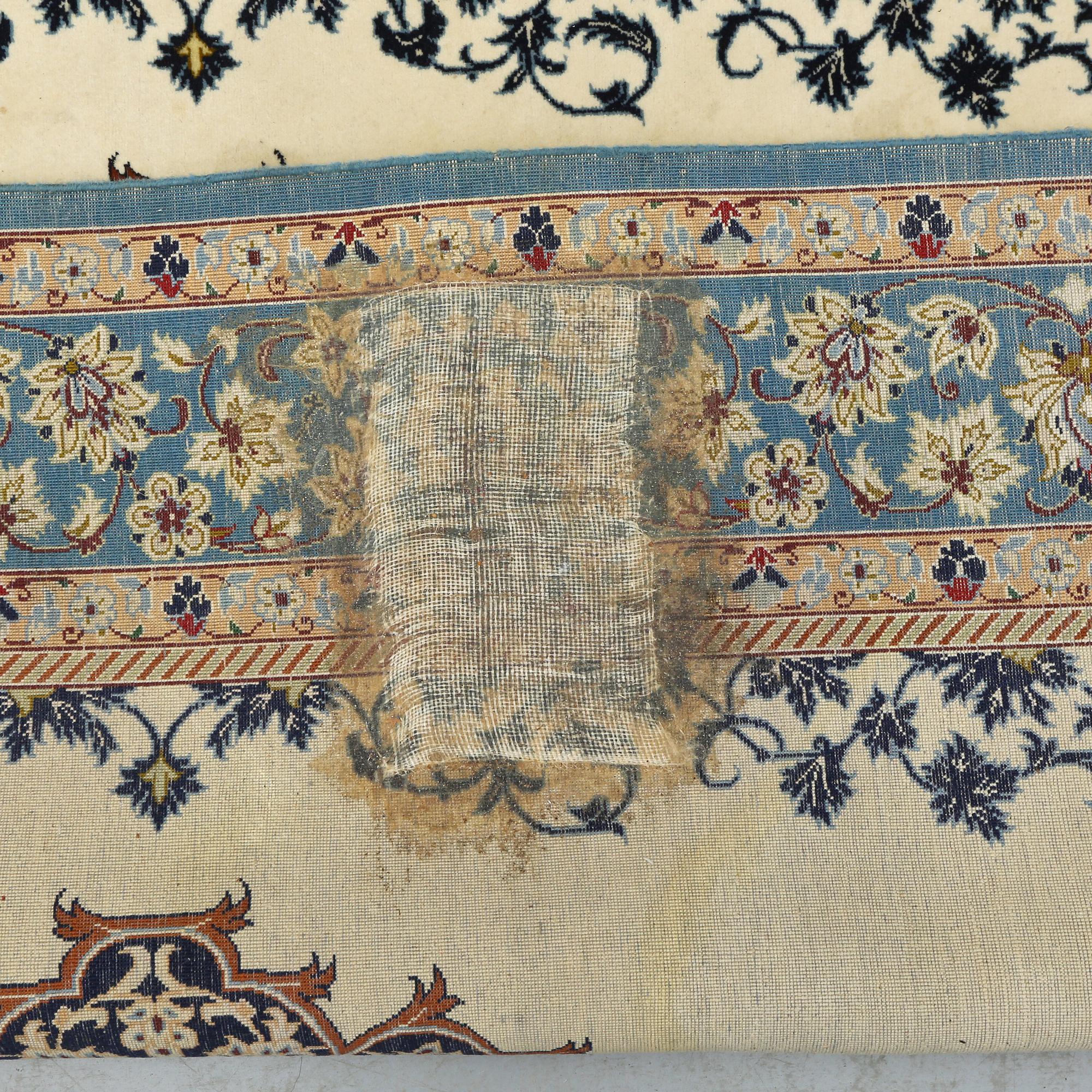MATTA, Isfahan, old, 174 x 102 cm, bär inskription.
