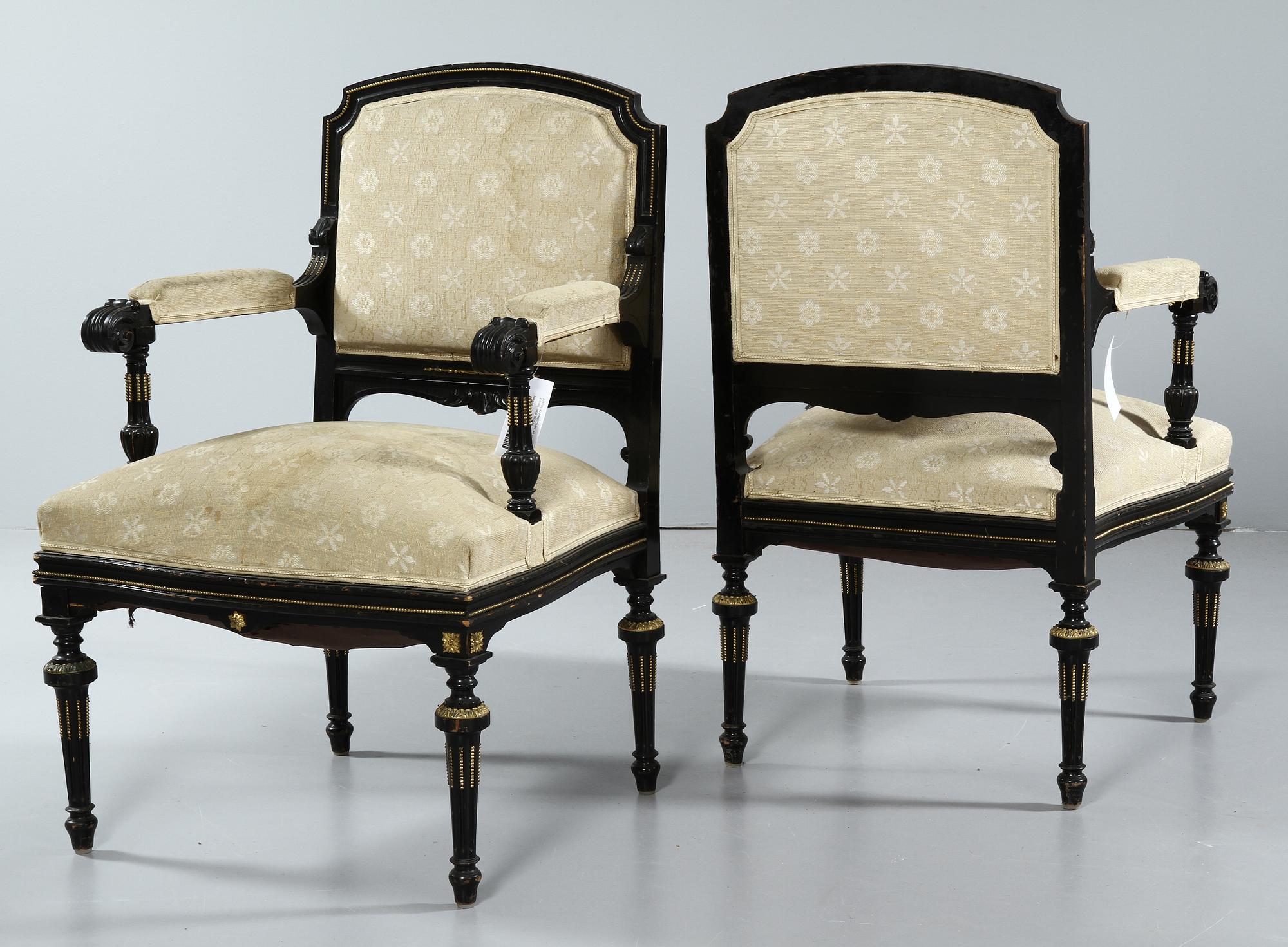 KARMSTOLAR, ett par, Louis XVI-stil, 1800/1900-tal.