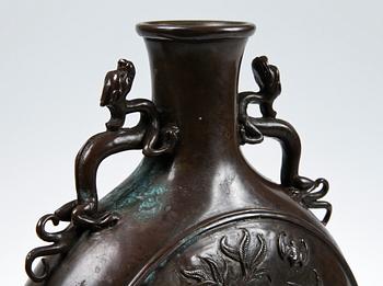 PILGRIMSKRUS, brons, Kina, 1800/1900-tal.