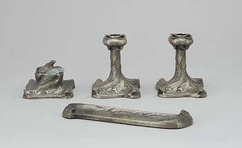 586. A 4 piece pewter writing set, Olof Ahlberg, Stockholm.