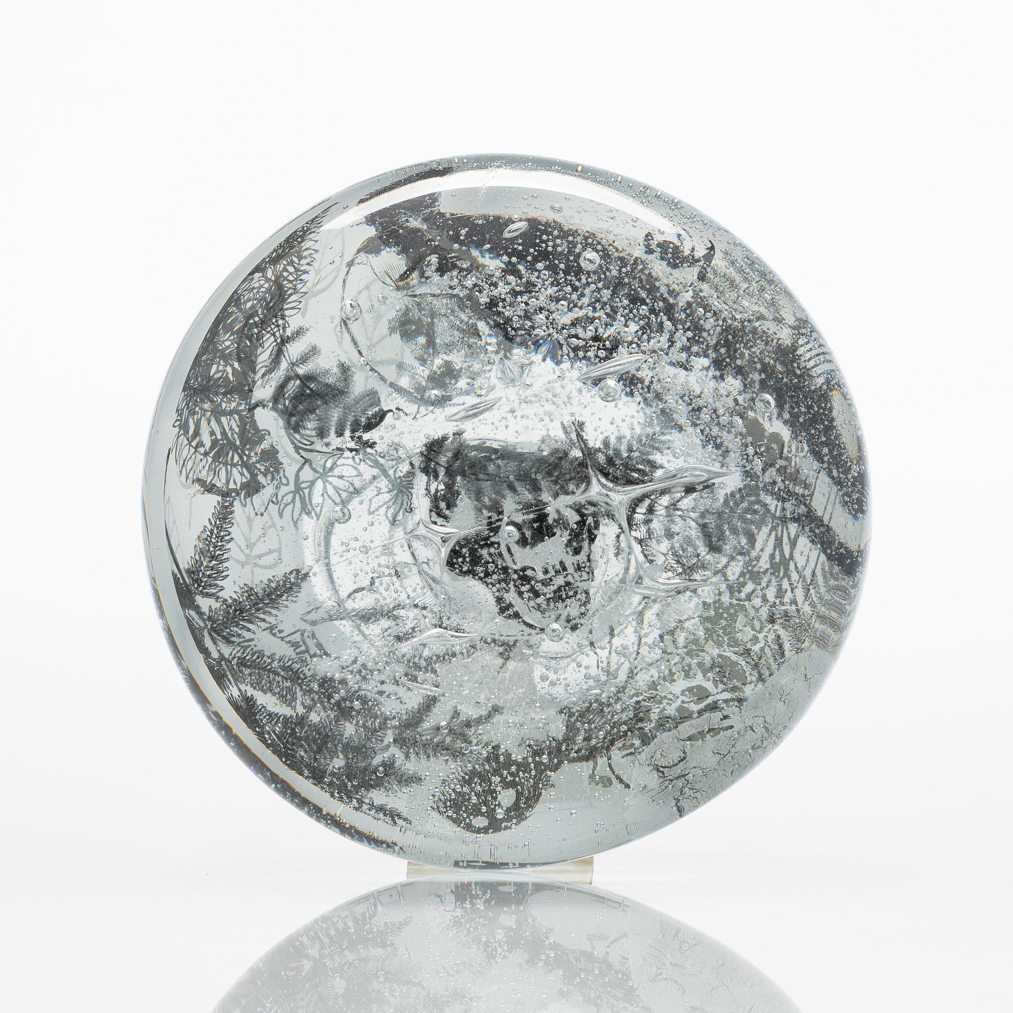 Sini Majuri, glasskulptur, "Garden", signerad Sini Majuri, Suomenlinna 2021.